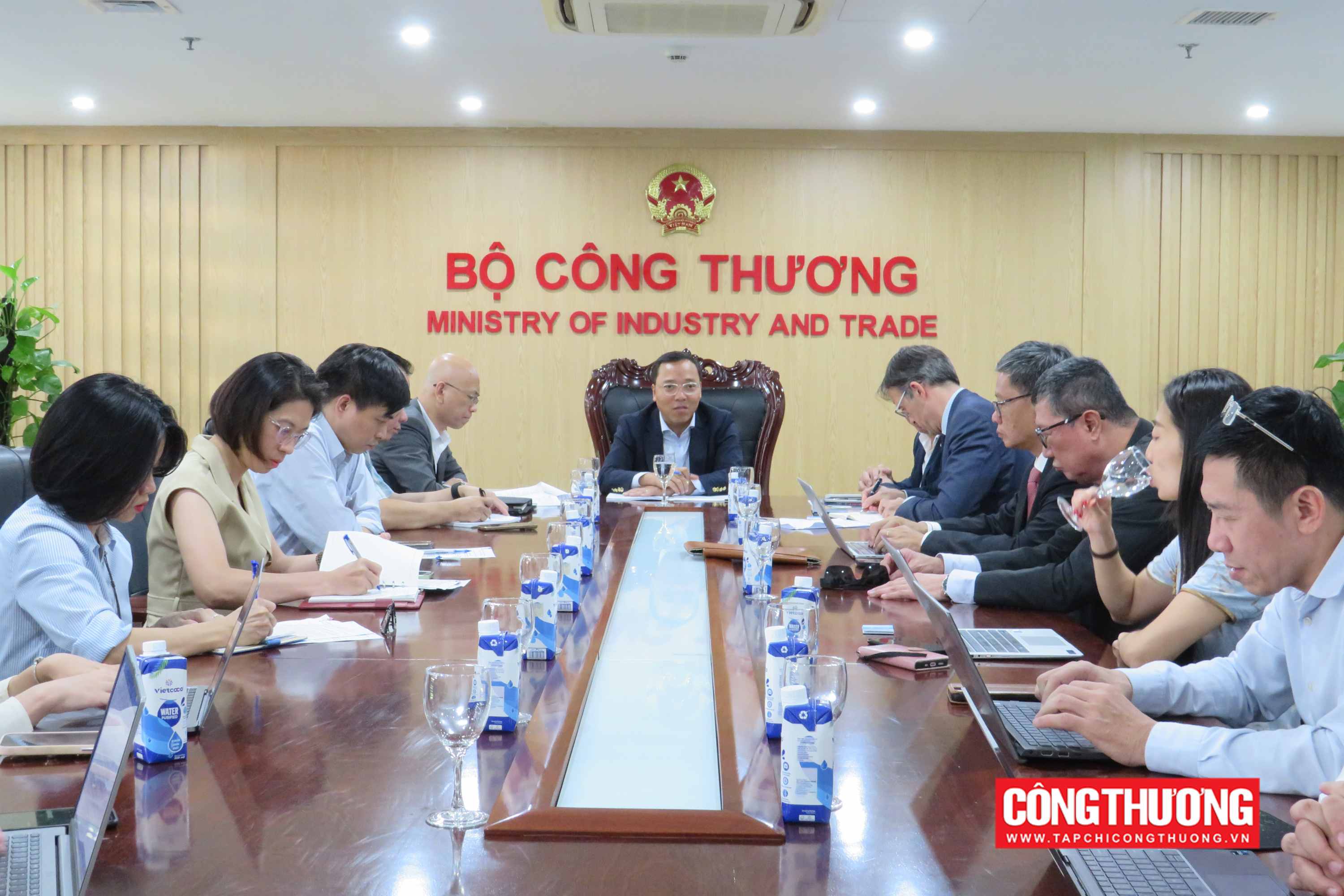 FIATA mong muốn tăng cường hợp tác thu hút đầu tư, phát triển lĩnh vực logistics Việt Nam